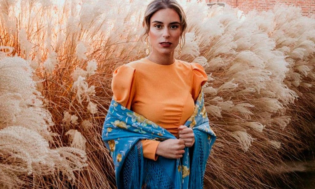 El mantón de Manila, ¿la tendencia inesperada de novias e invitadas en 2021?
