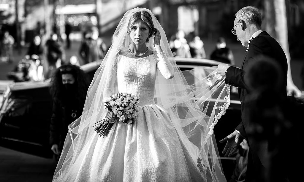 Xenia casó un espectacular de Lorenzo Caprile que ha triunfado en redes