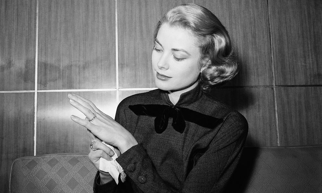 La fascinante historia del anillo de compromiso de Grace Kelly