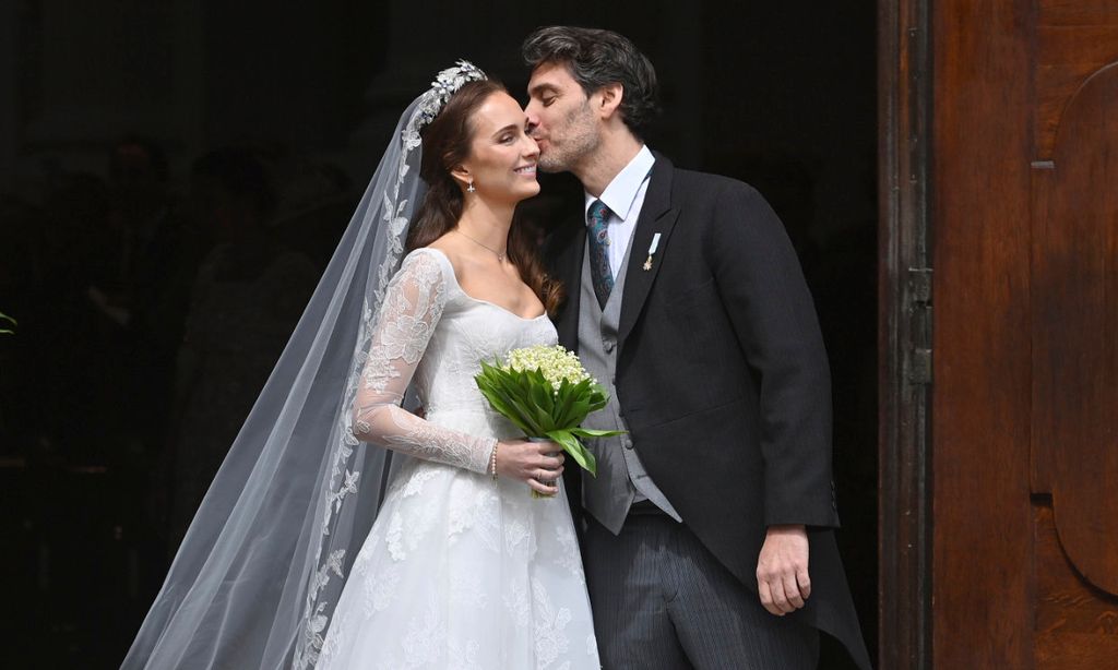Un vestido de novia azul para poderlo reutilizar después: así fue el segundo look de Sophie Evekink