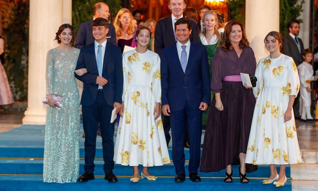 Arrietta, Ana María, Carlos y Amelia, los sobrinos canarios de Philippos de Grecia