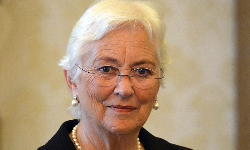 Paola de Bélgica recibe el alta hospitalaria