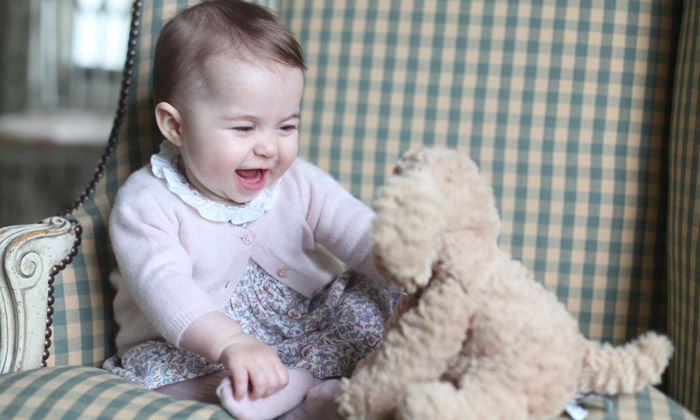 ¡Sorpresa! Charlotte de Cambridge, a sus ocho meses, en el top de la lista de los que 'realmente importan'