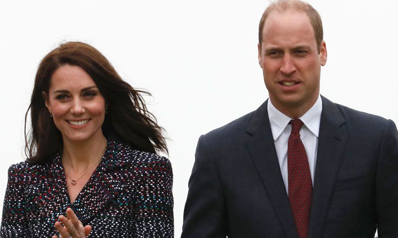 ¿Qué título real designará a los Duques de Cambridge cuando el príncipe Carlos sea Rey? Los expertos responden