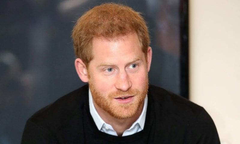 ¿Qué está haciendo el príncipe Harry mientras Meghan se encuentra a miles de kilómetros?
