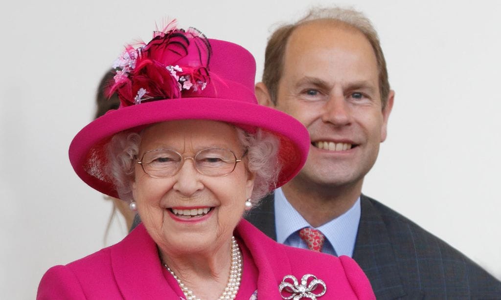 El regalo único de la reina Isabel al príncipe Eduardo por su cumpleaños
