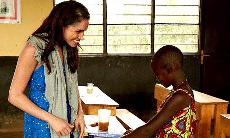 Meghan Markle comparte fotos inéditas de su labor humanitaria, incluso de antes de ser duquesa