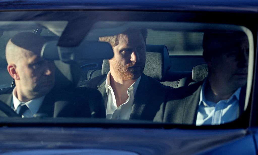 El príncipe Harry, de reuniones en el Palacio de Buckingham poco antes de la llegada de Meghan
