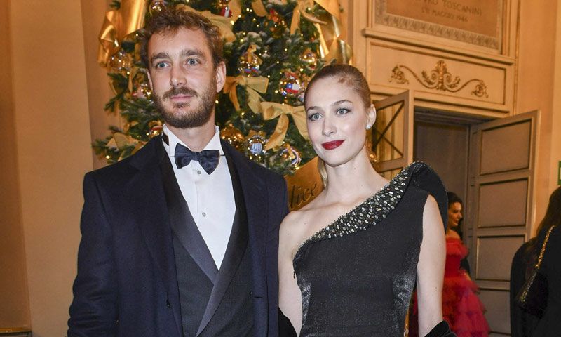 ¡Una noche en la ópera! Pierre Casiraghi y Beatrice Borromeo deslumbran en la Scala de Milán