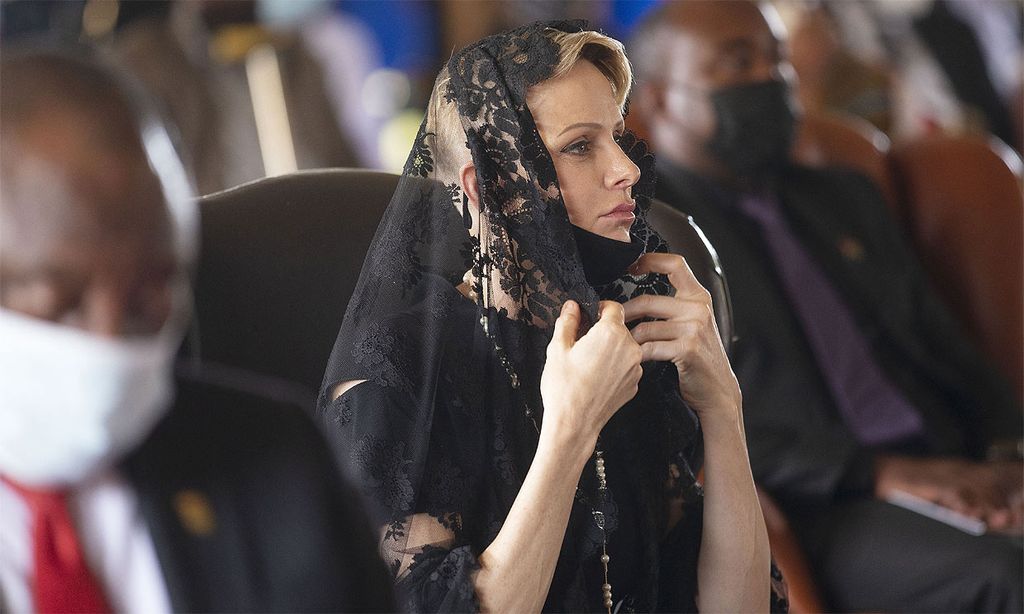 Charlene de Mónaco viaja a Sudáfrica para asistir al funeral del rey de los zulúes