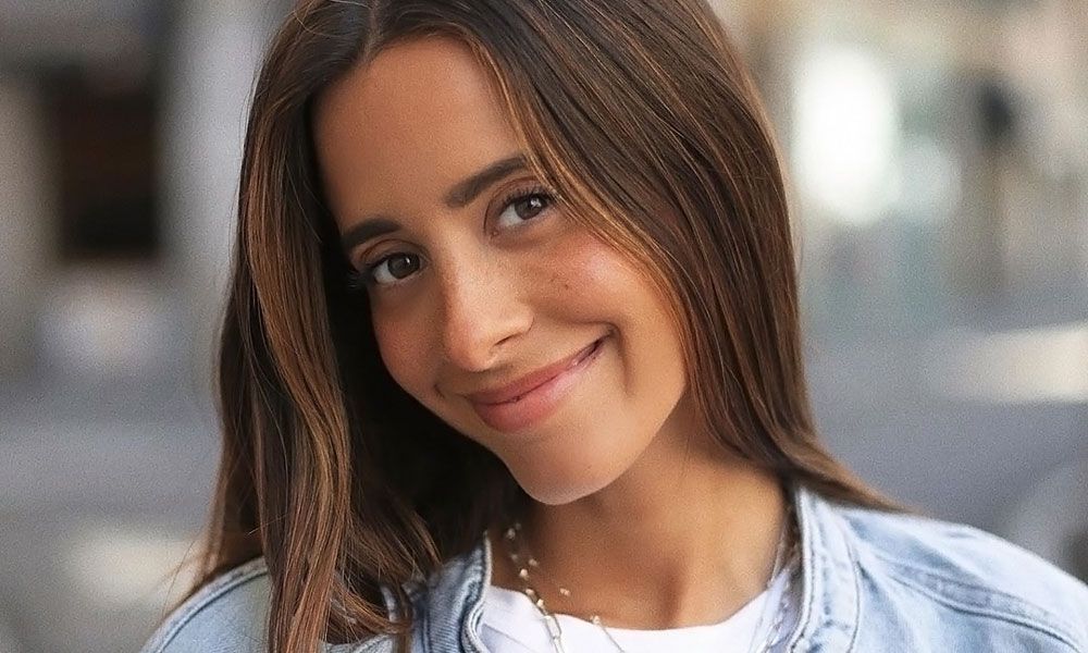 Con este maquillaje efecto cara lavada estarás guapísima en todas tus videollamadas