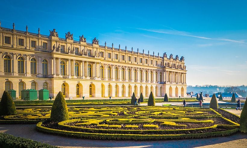 Un hotel en el Palacio de Versalles o cómo dormir a cuerpo de rey