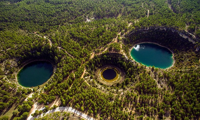 ¿Cráteres y lagunas encantadas en Cuenca? Díficil de creer, pero cierto