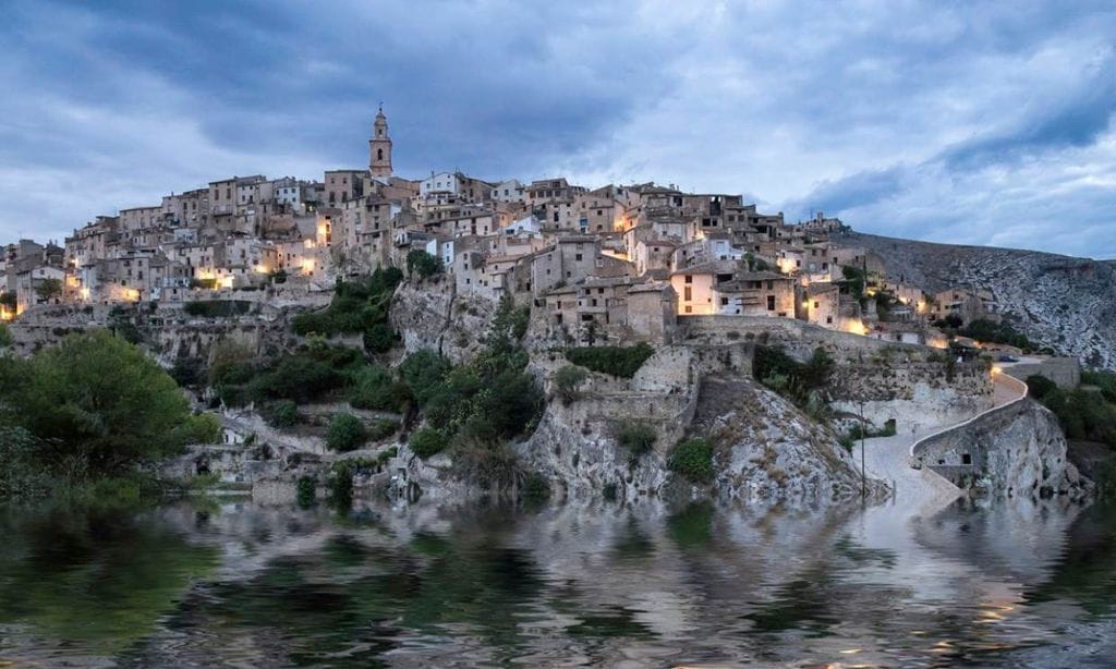 Bocairent, el pueblo valenciano excavado en la roca