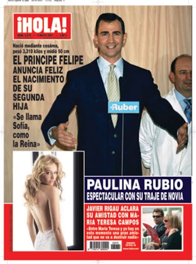 Paulina Rubio muestra su vestido de novia en la revista ¡HOLA!