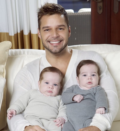 Exclusiva en la revista ¡HOLA!: Ricky Martin nos presenta a sus hijos, Valentino y Matteo