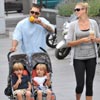 Kevin Federline, tarde 'helada' en París con sus hijos y su novia Victoria Price
