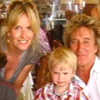 Rod Stewart, rodeado de su familia, confiesa su intención de tener un séptimo hijo