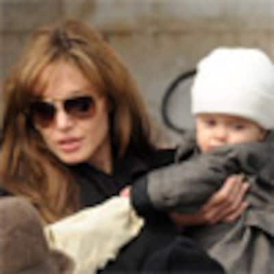 Angelina Jolie y Brad Pitt comparten un almuerzo de lujo con sus hijos Knox y Vivienne en el Gran Canal de Venecia
