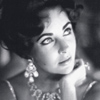 Las joyas más preciadas de Elizabeth Taylor saldrán a subasta para recaudar fondos para su fundación benéfica