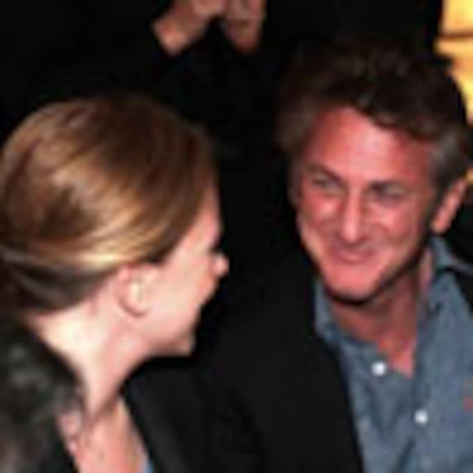 Sean Penn y Scarlett Johansson, miradas cómplices y mucha química en la cena ofrecida por el Emir de Qatar