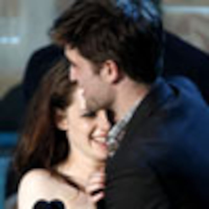 Robert Pattinson y Kristen Stewart levantan pasiones en la gala de los premios MTV Movie