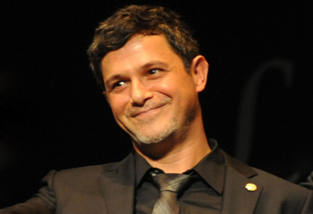 Alejandro Sanz: 'Aunque haya nacido en Nueva York y se llame Dylan, mi hijo tendrá un padrino muy flamenco, Paco de Lucía'