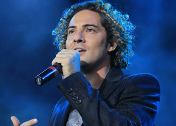 David Bisbal se sincera en Argentina: 'Elena y yo tenemos una hija preciosa y nos debemos una charla'