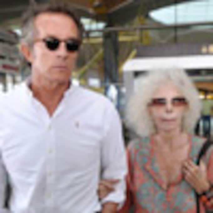 La duquesa de Alba y Alfonso Díez regresan de sus vacaciones en Ibiza para acudir a la goyesca de Ronda y celebrar su enlace 