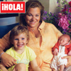 En ¡HOLA!: Cari Goyanes nos presenta, en familia y en su casa, a su hija Cari, recién nacida