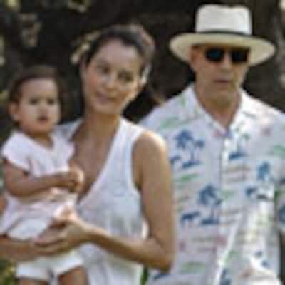 Bruce Willis de paseo con sus dos bellezas: su mujer Emma Heming y su hija Mabel Ray