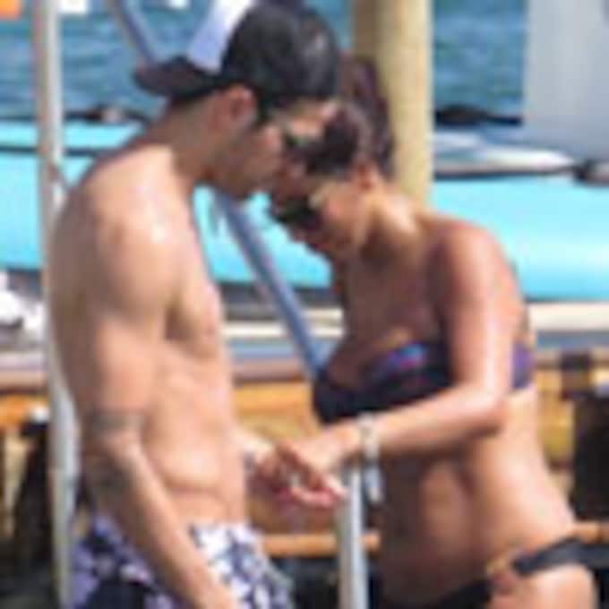 Cesc Fábregas y Daniella Semaan, vacaciones en Ibiza con la familia Messi
