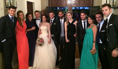La plantilla del Real Madrid se da cita en la boda del defensa Nacho Fernández