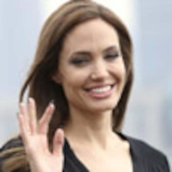 Angelina Jolie, nombrada Dama Honorífica por la reina Isabel II