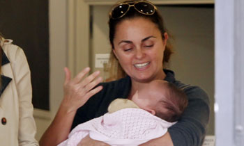 Carmen Morales recupera la sonrisa con su sobrina, April, hija de su hermano Antonio