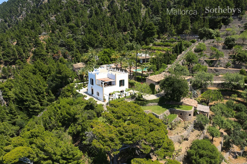Michael Douglas pone a la venta su fabulosa mansión de Mallorca