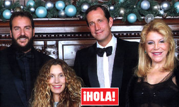 ¡HOLA! entra en la cita más espectacular de la Navidad con la baronesa Thyssen, junto a Borja y Blanca