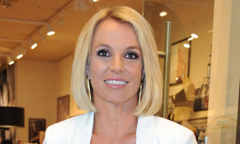 Un exnovio de Britney Spears fallece tras ser derribado su helicóptero en Afganistán