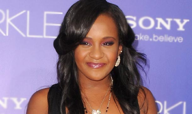 El trágico accidente de Bobbi Kristina, hija de Whitney Houston, saca a la luz los enfrentamientos en la familia