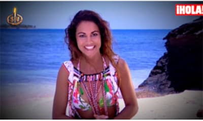 Comienza Supervivientes 2015: Lara Álvarez, en bikini y sin apenas maquillaje, nos saluda desde el paraíso