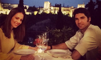 Cayetano Rivera y Eva González, cena a la luz de las velas para celebrar el último triunfo del torero