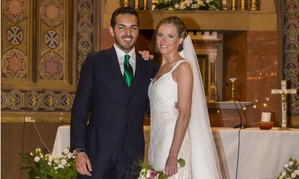 Andrea Prat se casa recordando a su padre y llevando 'el vestido de sus sueños'