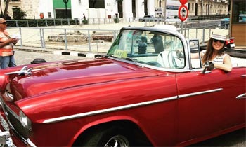 Las divertidas vacaciones de Isabel Jiménez en Cuba: 'Ojito... que La Habana es mía!'