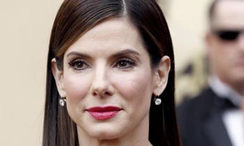 Sandra Bullock sopla 51 velas y... ¿Estrena nuevo amor?