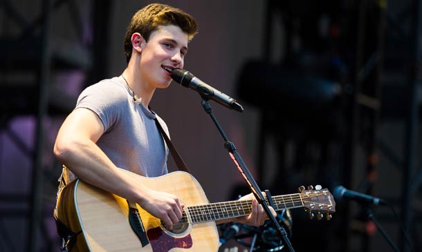 ¿Aún no conoces a Shawn Mendes?