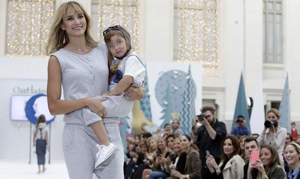 Un día 'mágico' para Alba Carrillo y su hijo Lucas