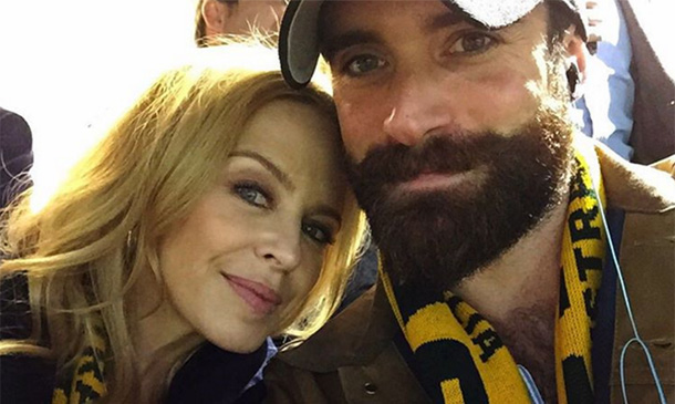 Kylie Minogue y el 'selfie' que confirma ¿su nuevo amor?