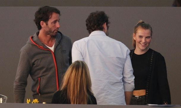 Álvaro Muñoz Escassi, jornada en la hípica con su hija y su ex Lara Dibildos