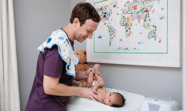 Así está viviendo Mark Zuckerberg sus primeros días como padre: entre pañales y libros