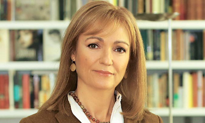 Cristina Morató, conmocionada por la destrucción de Palmira, reedita su libro 'Cautiva en Arabia' para donar sus beneficios 